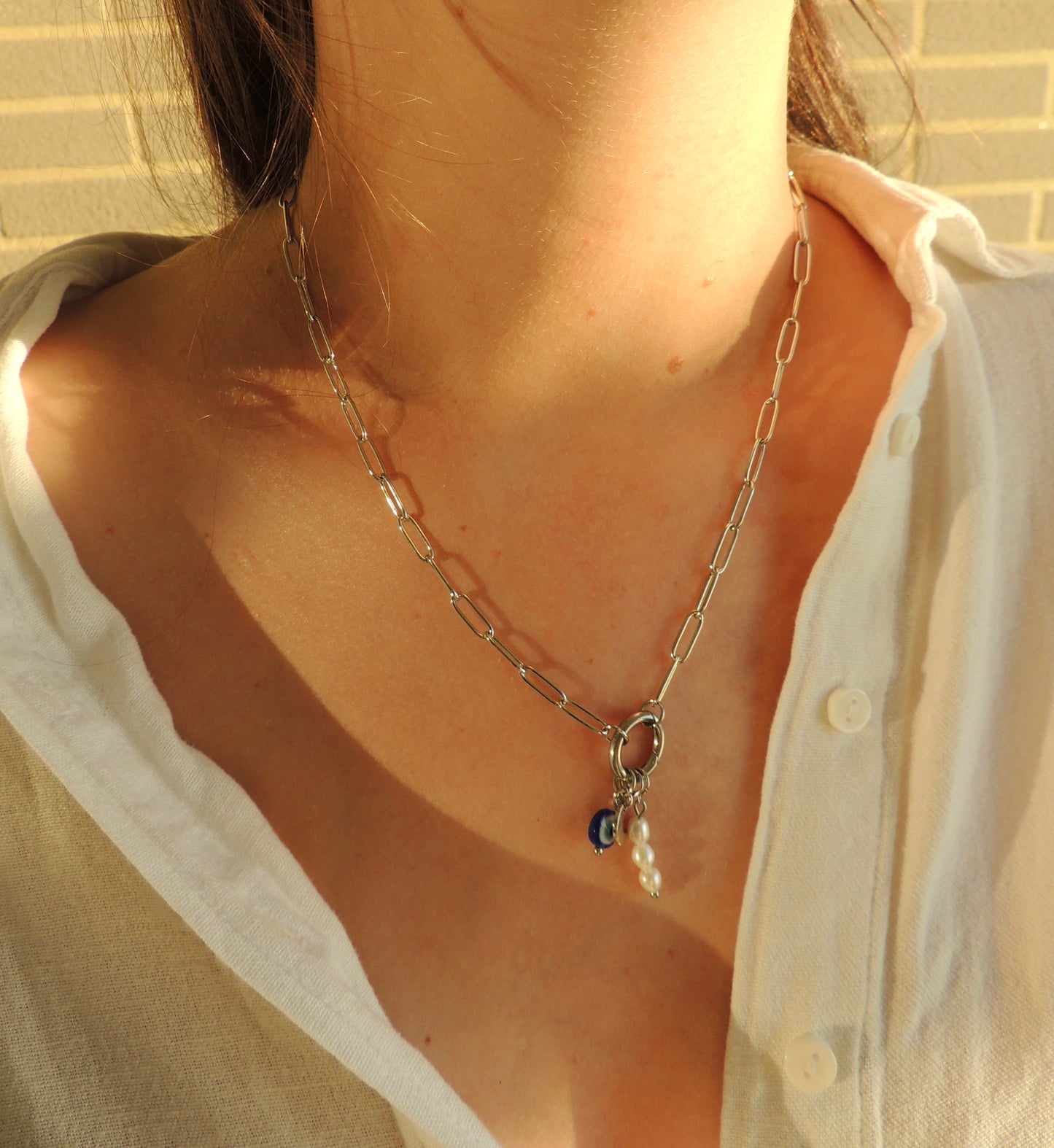 Albane | Collier avec breloques