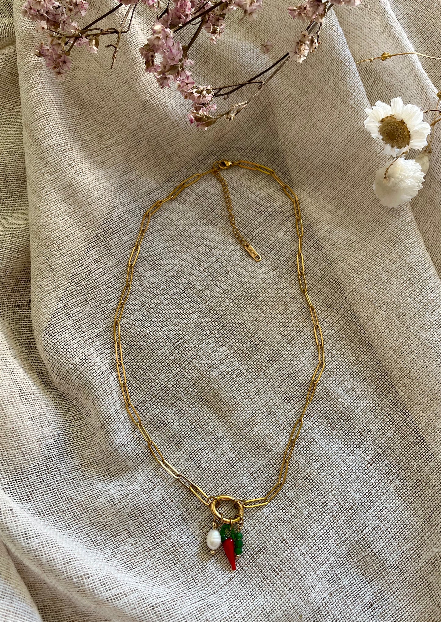 Charlotte | Collier avec breloques