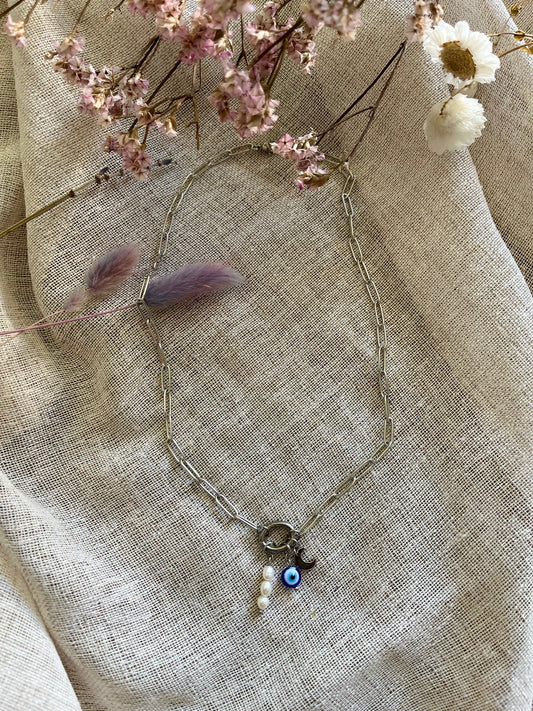 Albane | Collier avec breloques