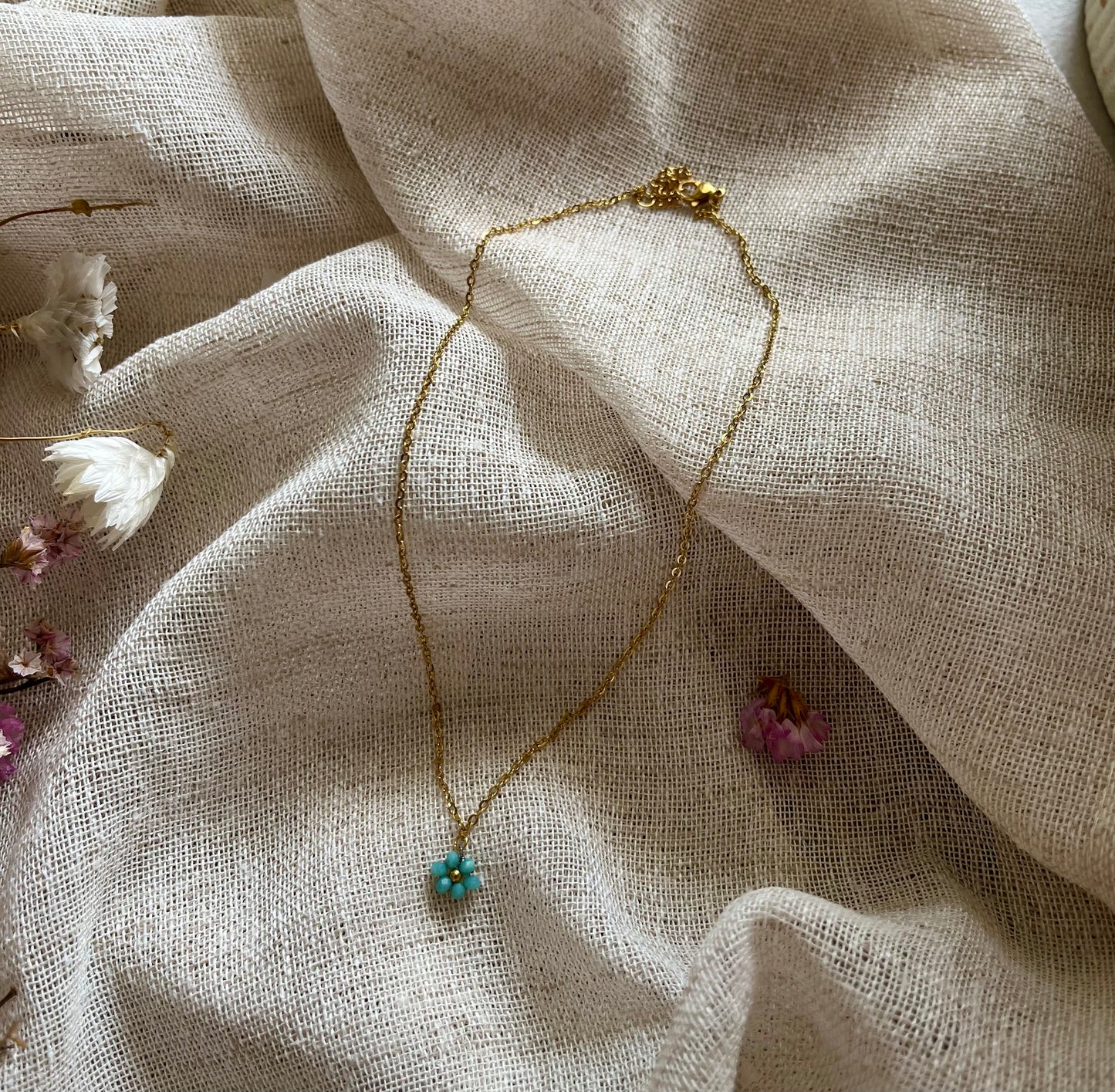 Billie | Collier fleur turquoise dorée